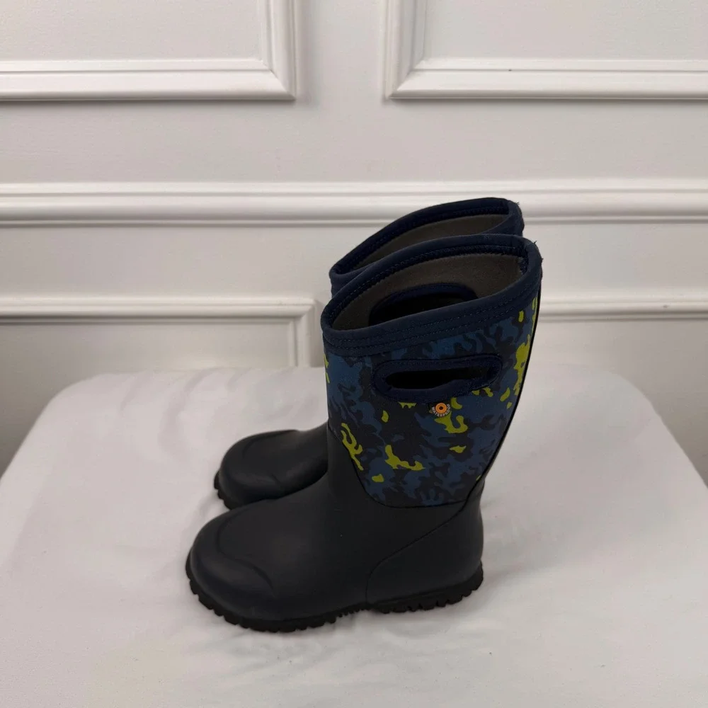 Bogs Kids Classic Camo Waterproof Insulated Rain Boots Blue Yellow Size 13 72736